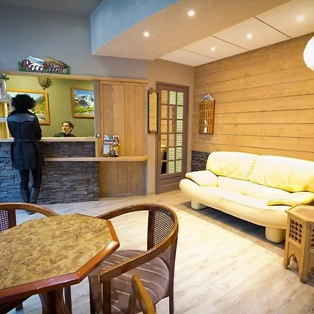 Hotel Restaurant Les Edelweiss 2*